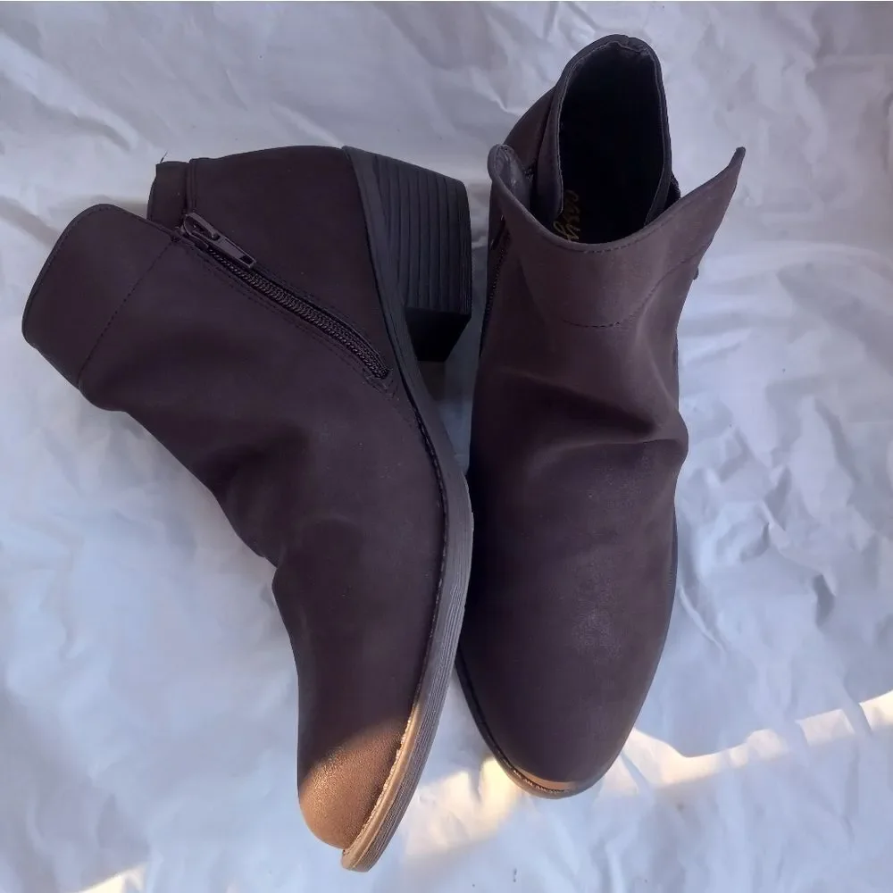Easy Street Women's Gusto Comfort Bootie Ankle Boot Brown Mate 9M US